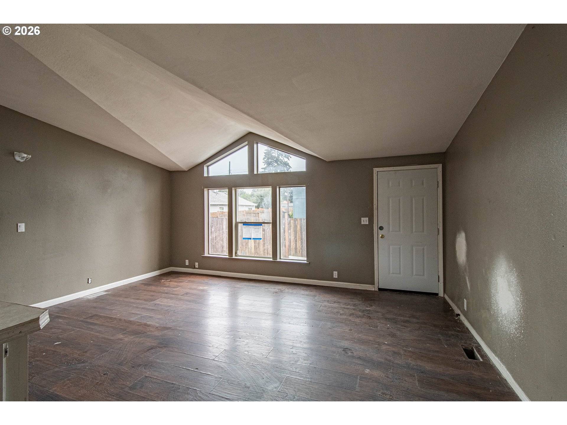 8250 SE 76TH PL, Portland, OR 97206