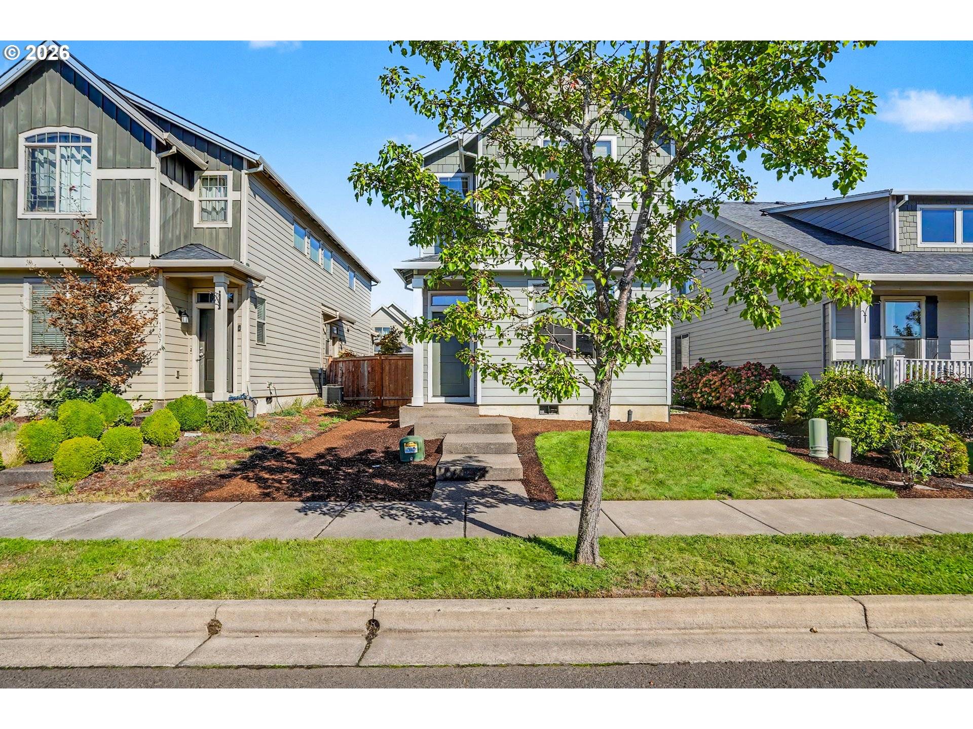 1705 MERGANSER ST, Silverton, OR 97381