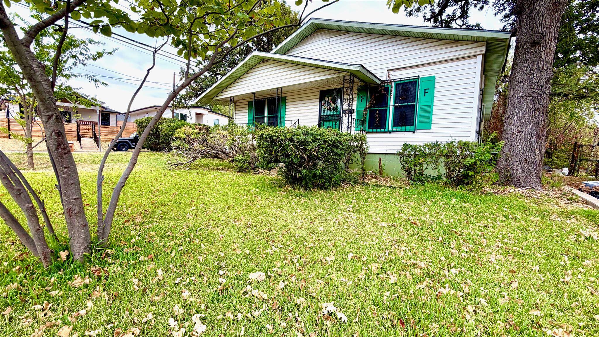 2109 E 12th ST, Austin, TX 78702