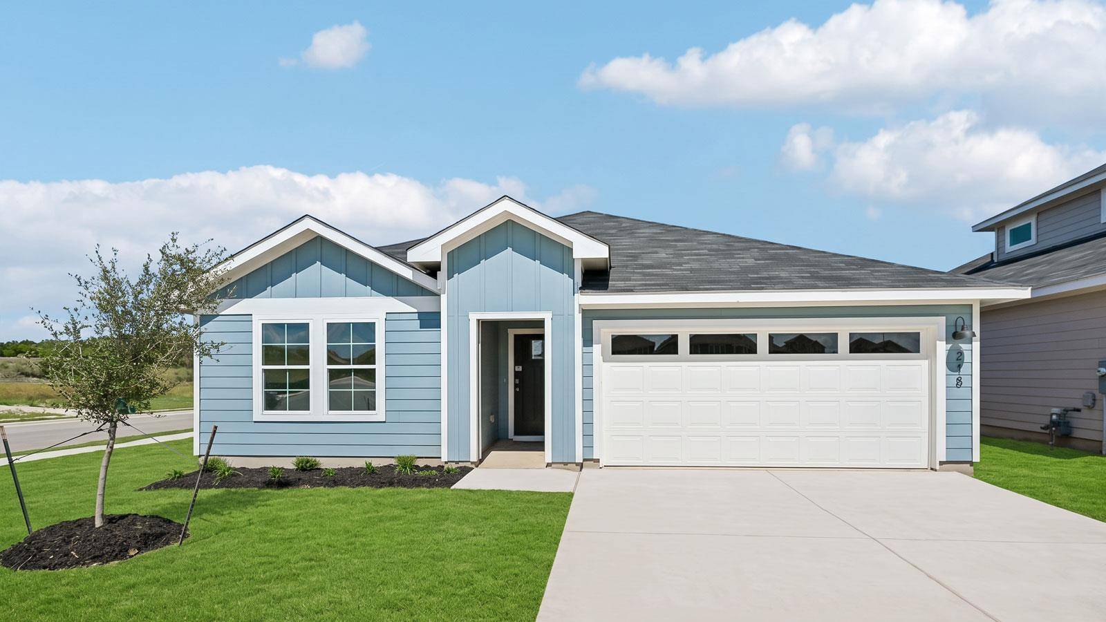 218 Salkeld DR, Uhland, TX 78640
