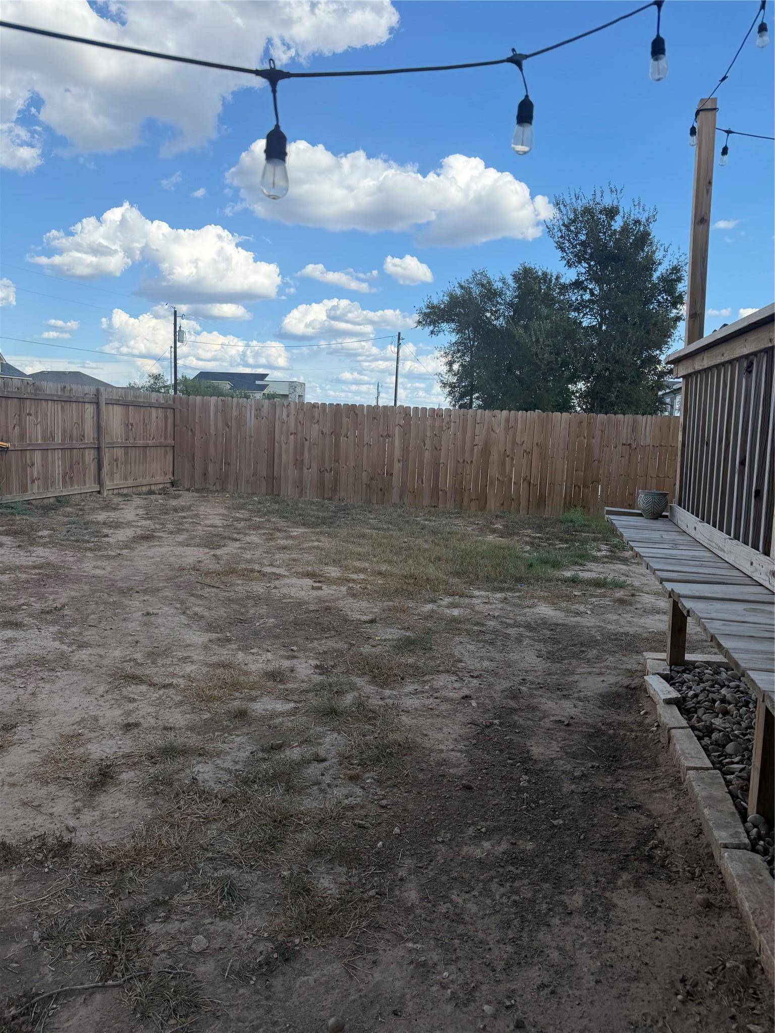 167 Guajolote ST, Cedar Creek, TX 78612