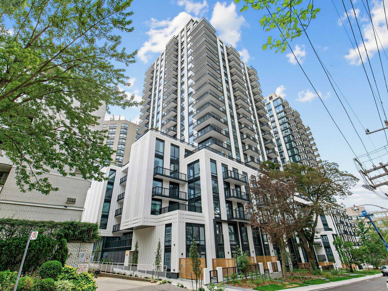 91 Montclair AVE #528, Toronto C03, ON M5P 0B1