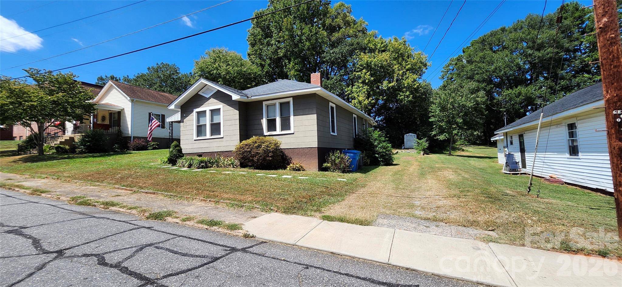 217 10th ST, Cramerton, NC 28032