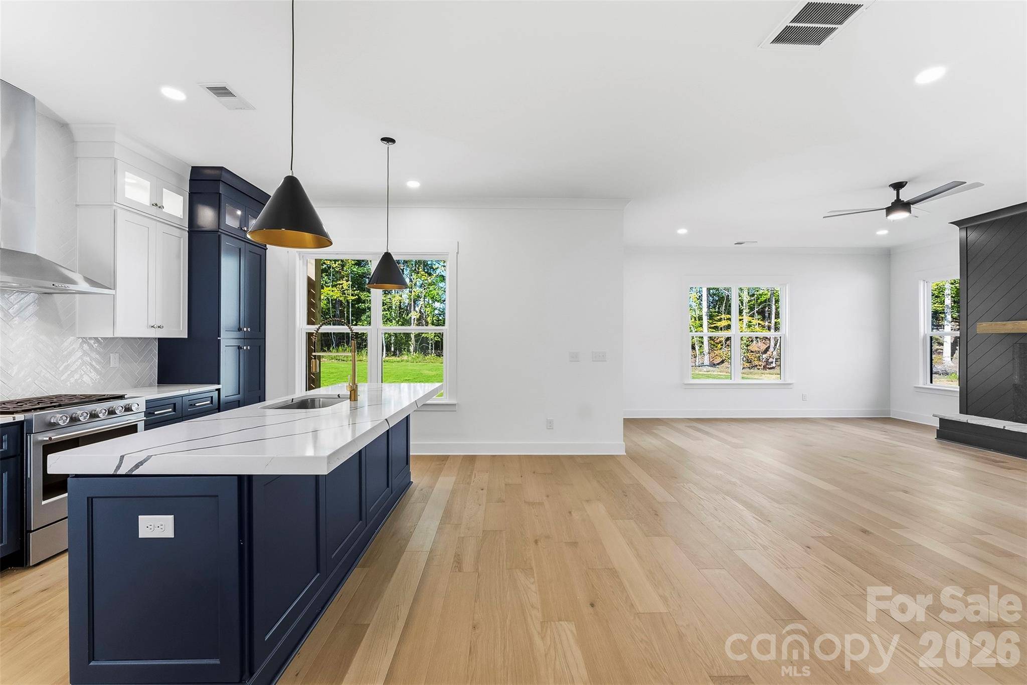 209 Parkdale DR, Belmont, NC 28012