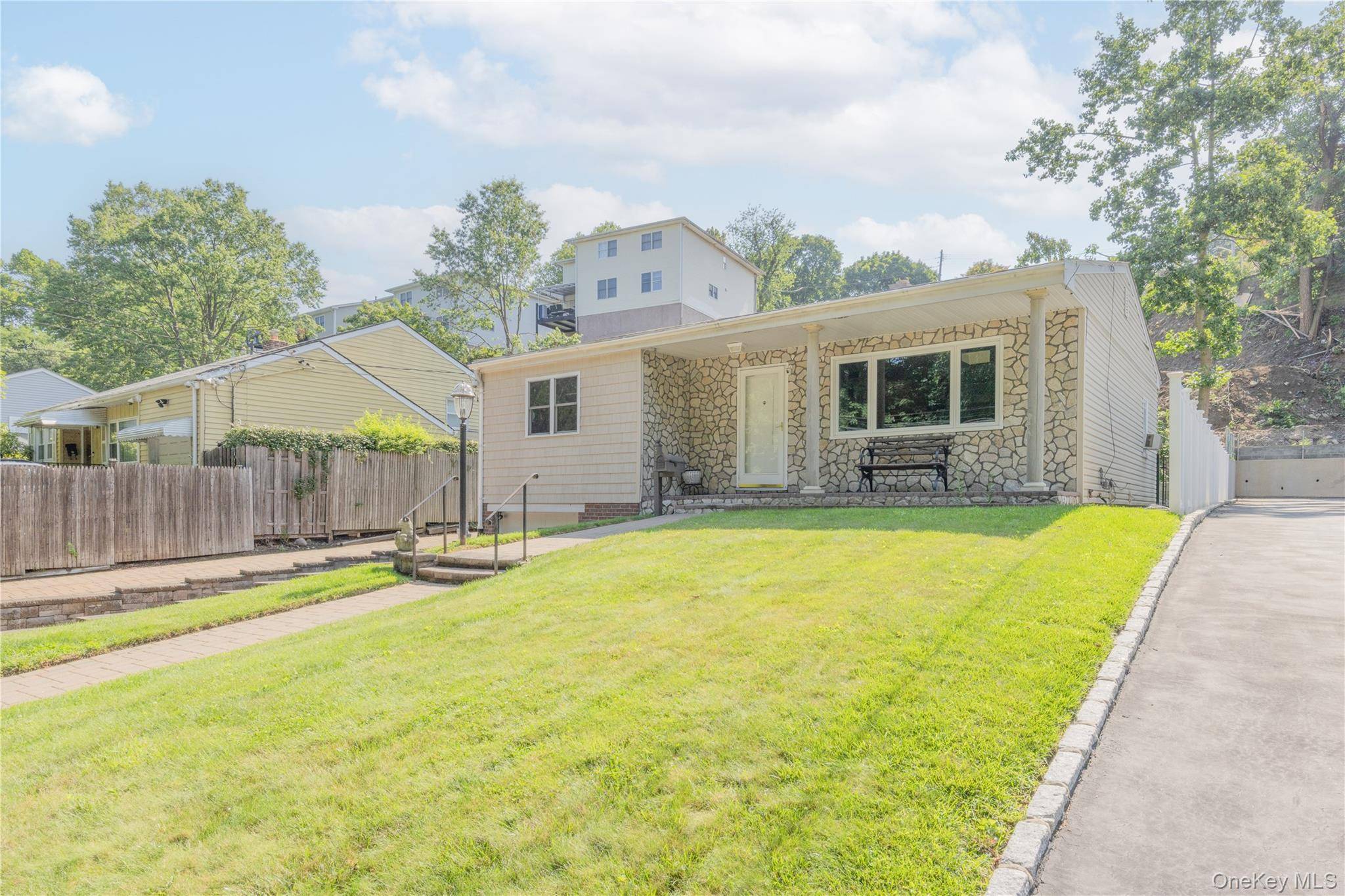 458 Midland AVE, Yonkers, NY 10704