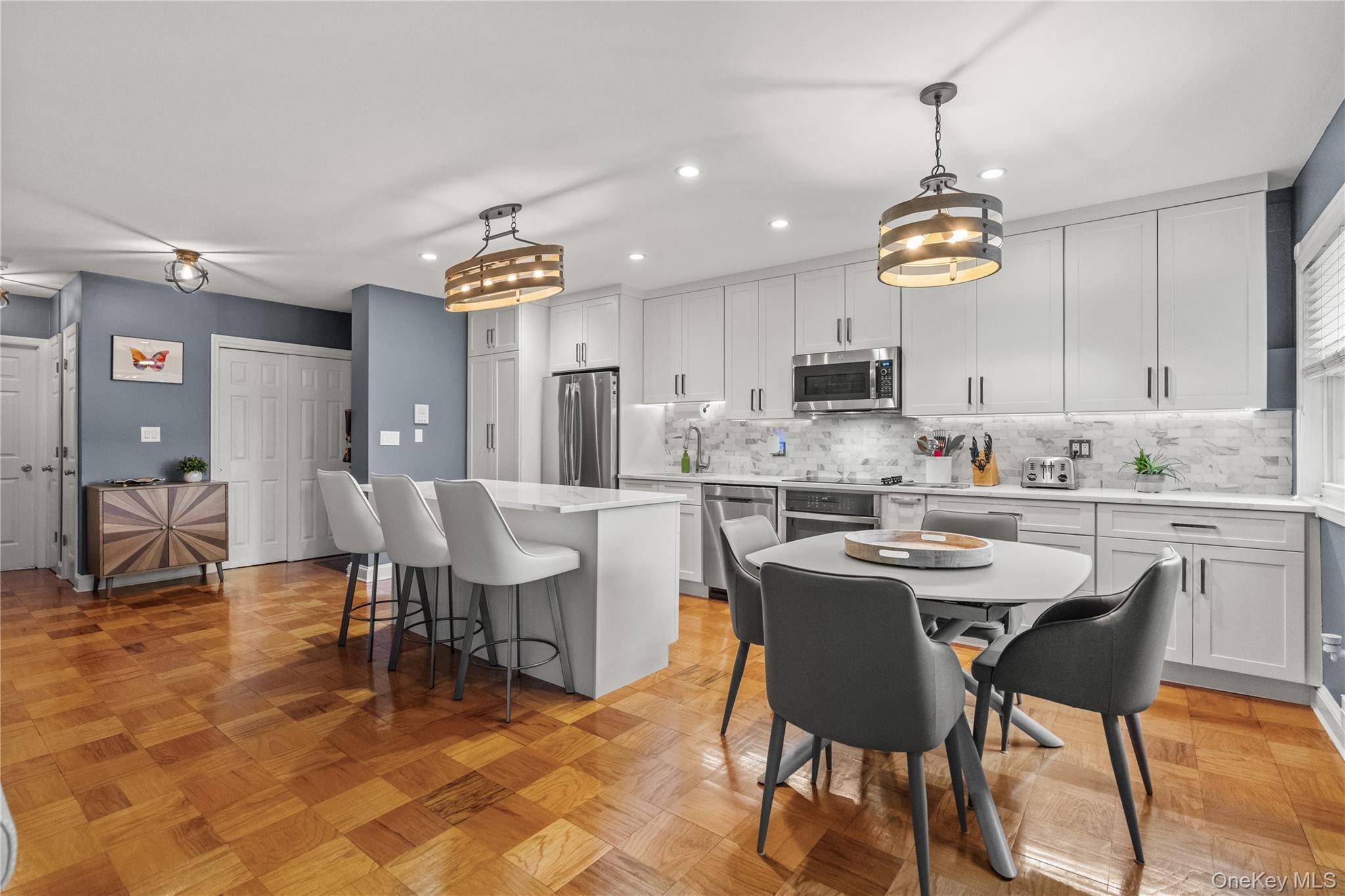 73 Lorraine TER #325, Mount Vernon, NY 10553