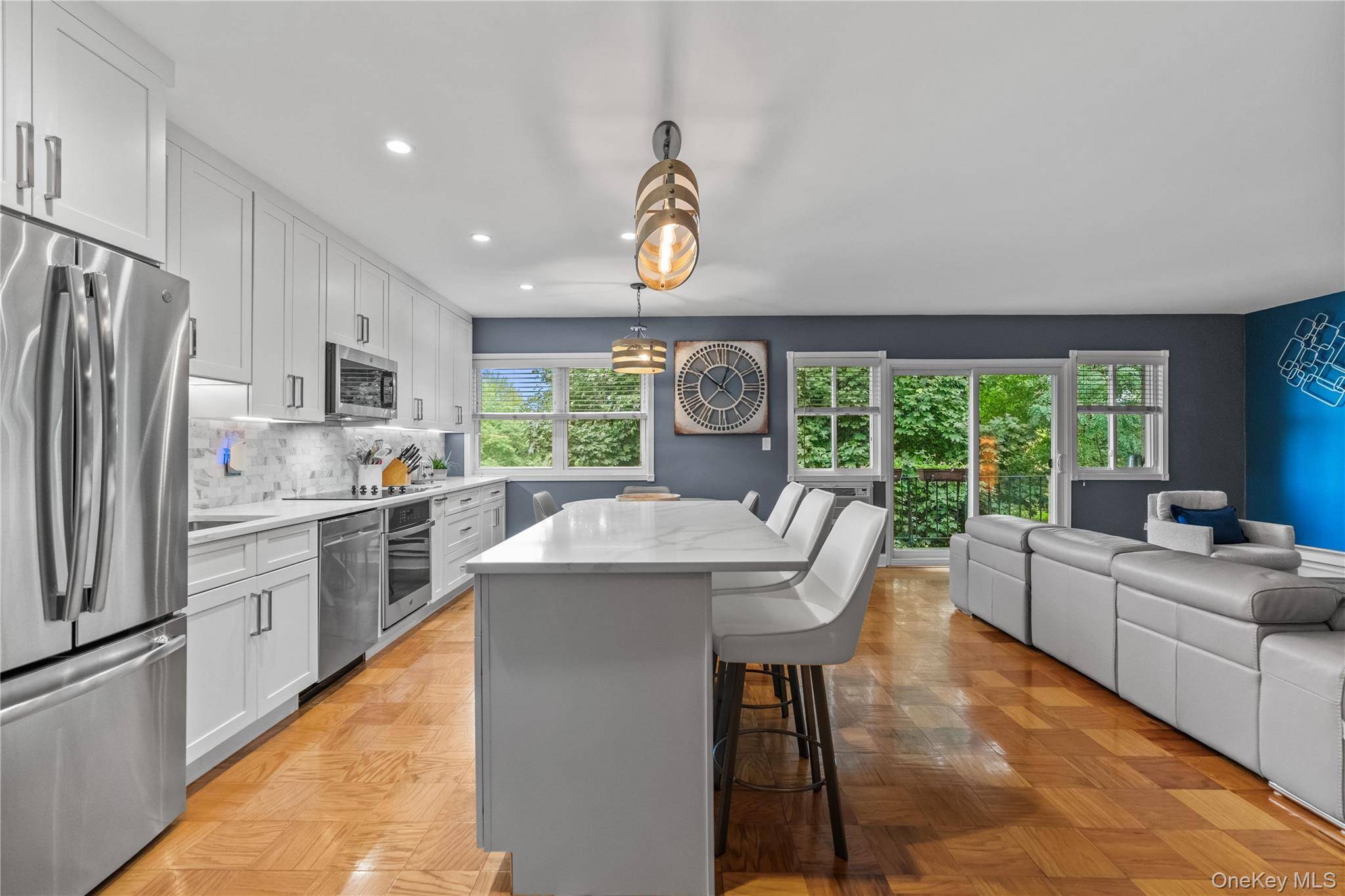 73 Lorraine TER #325, Mount Vernon, NY 10553