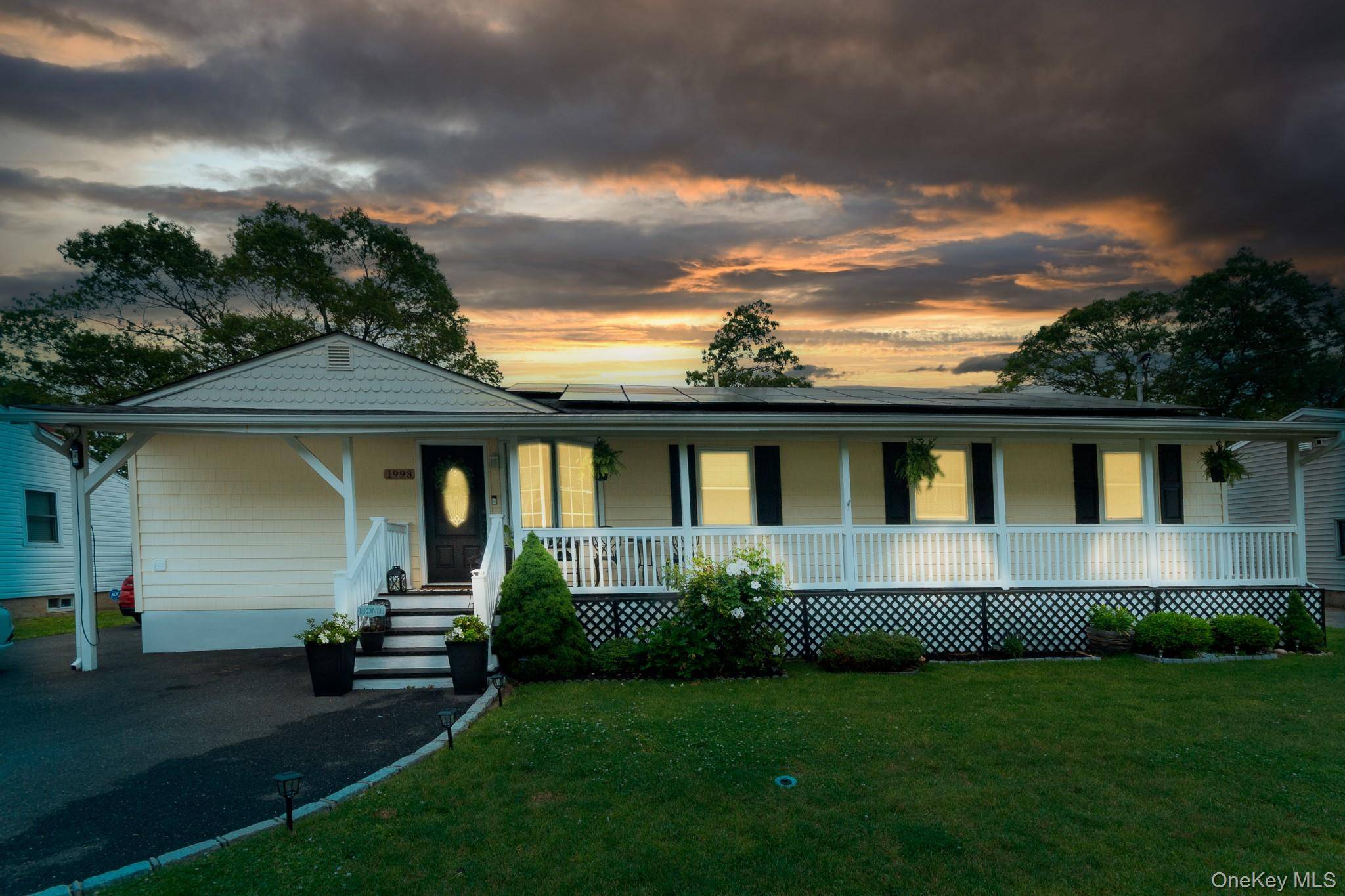 1993 Lincoln AVE, Holbrook, NY 11741
