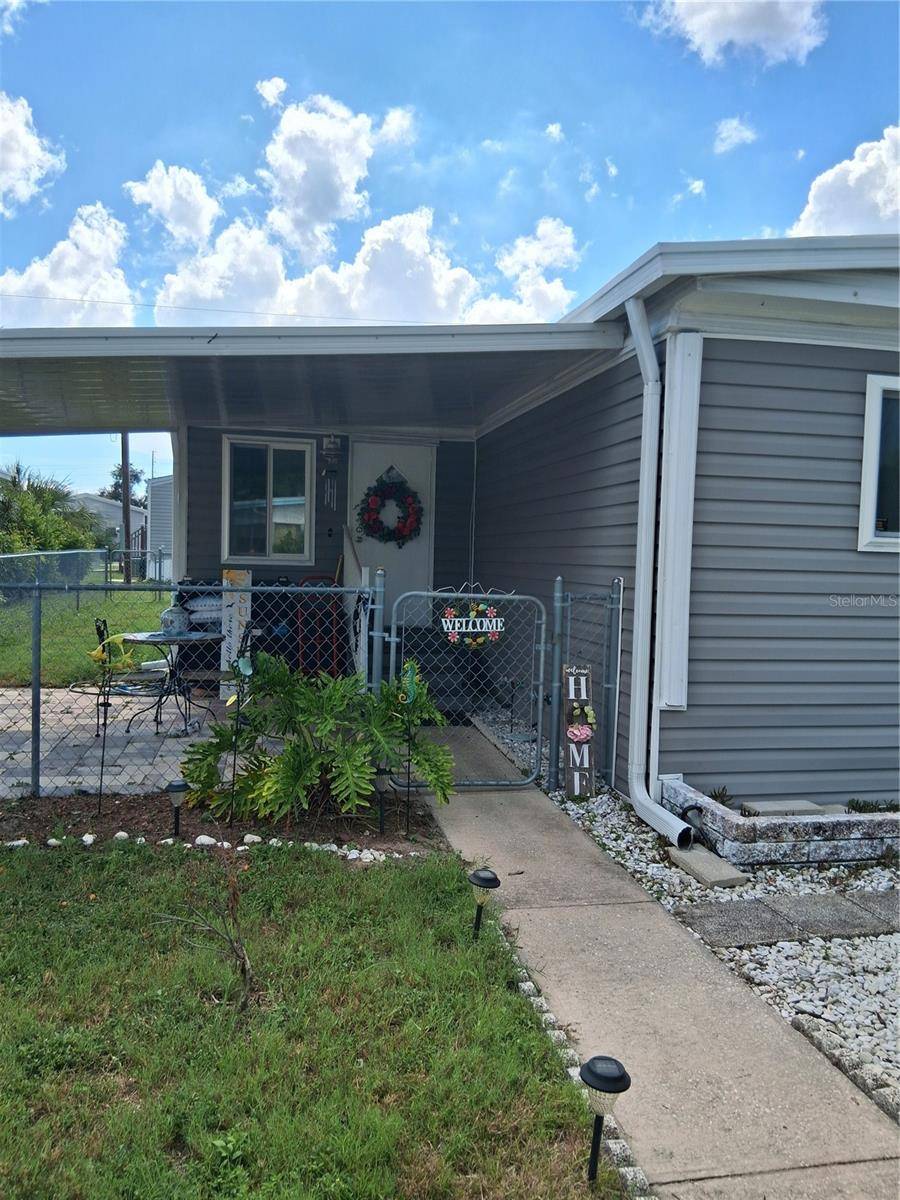 6580 SEMINOLE BLVD #110, Seminole, FL 33772