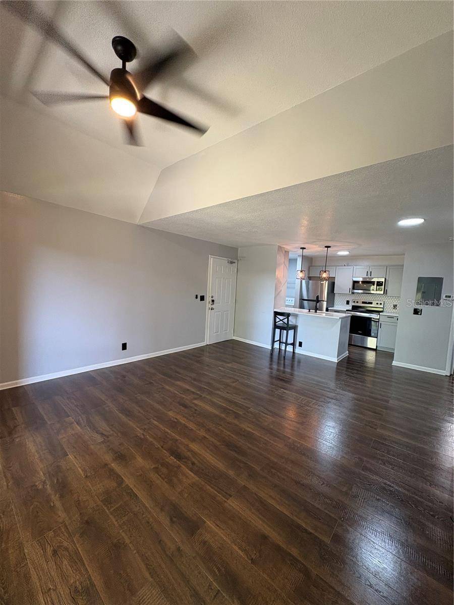 465 FORESTWAY CIR #307, Altamonte Springs, FL 32701
