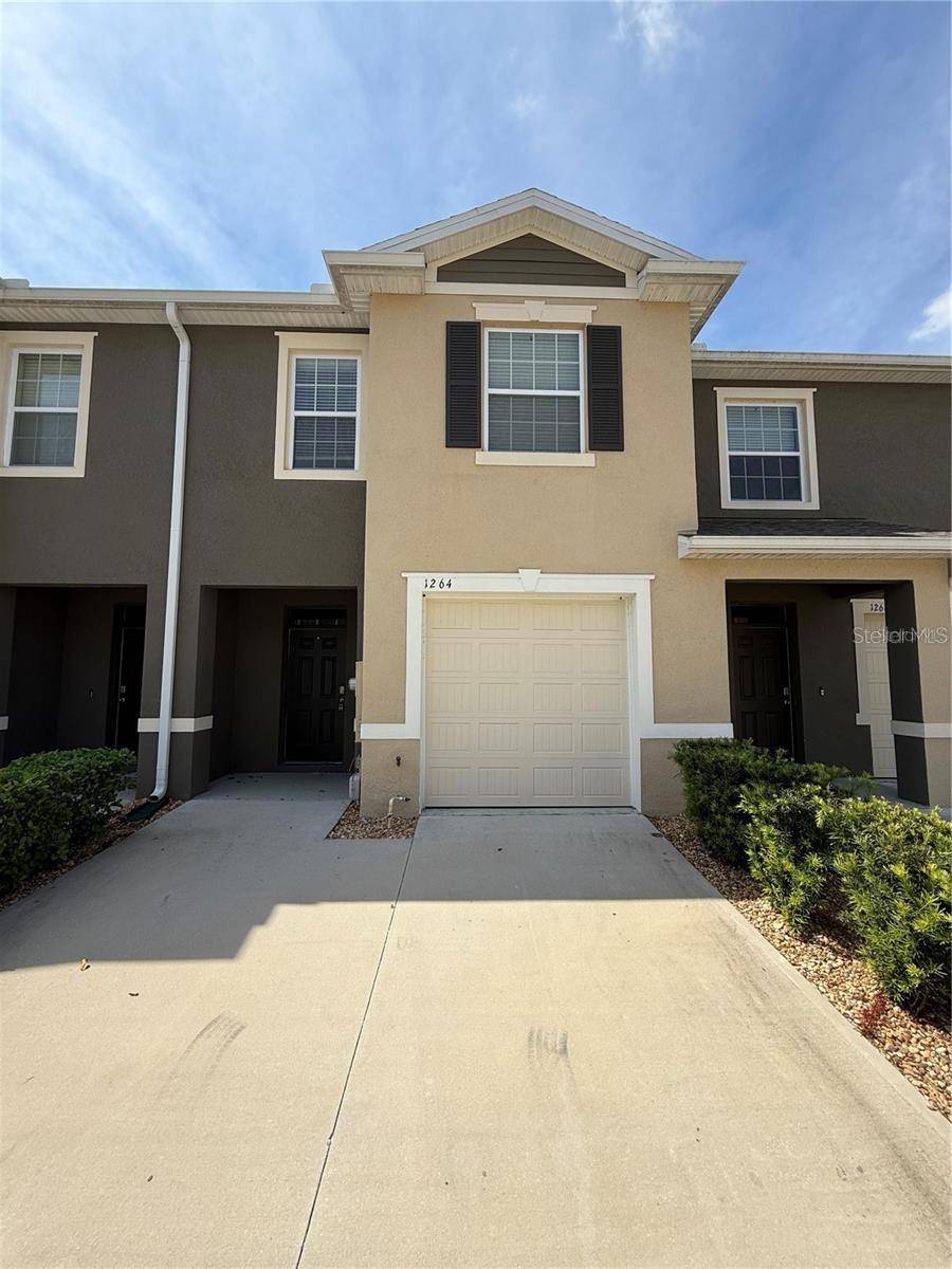 1264 YELLOW FINCH DR, Davenport, FL 33837