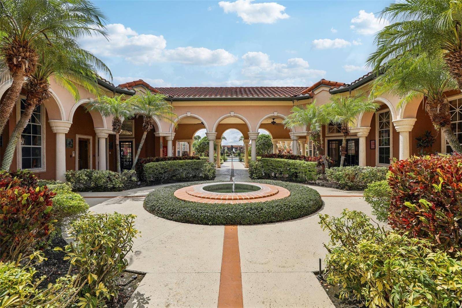 5536 METROWEST BLVD #8-311, Orlando, FL 32811