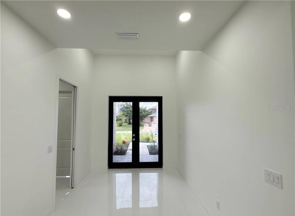 2418 NW 25TH ST, Cape Coral, FL 33993