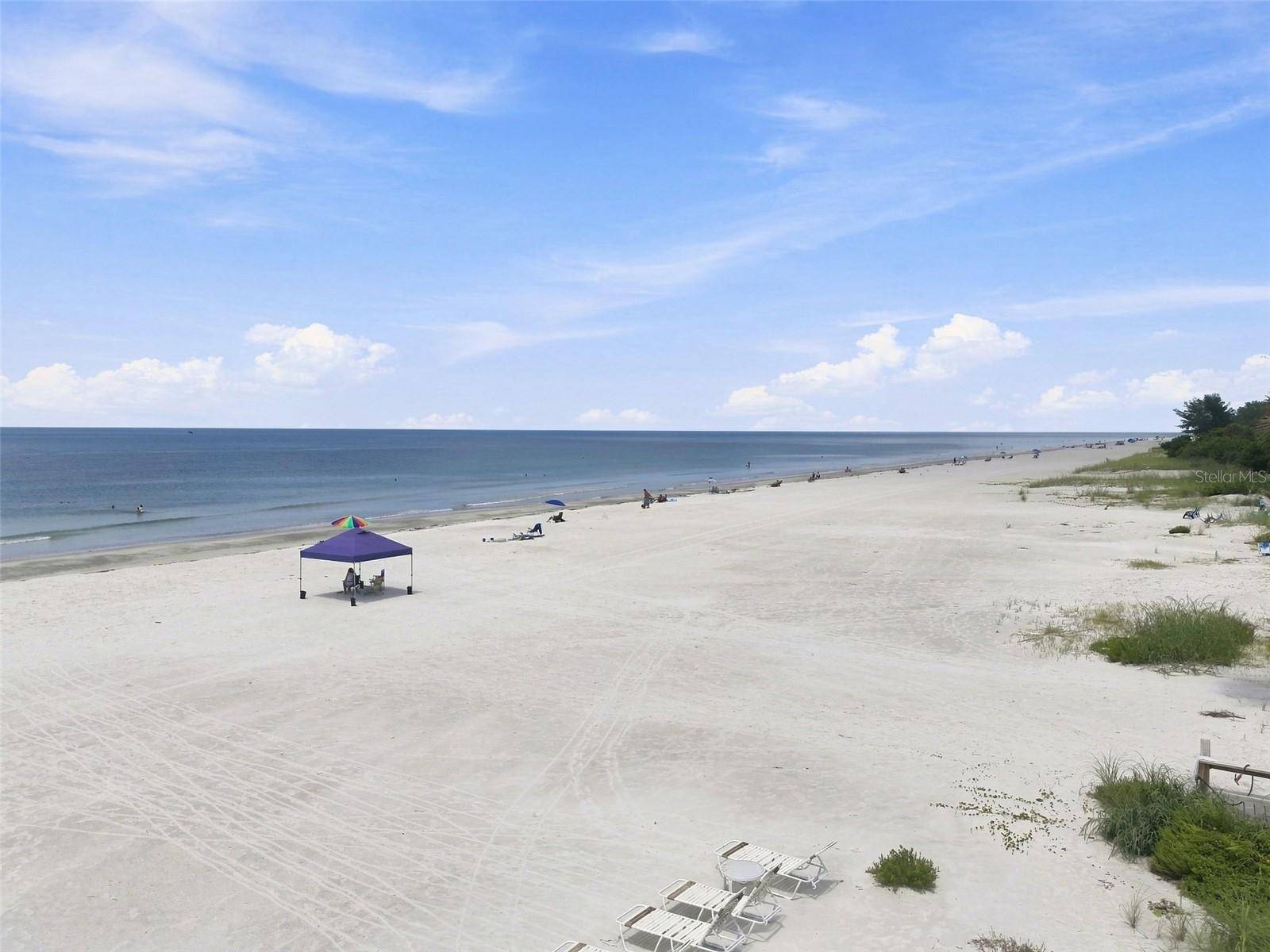 60 GULF BLVD #214, Indian Rocks Beach, FL 33785