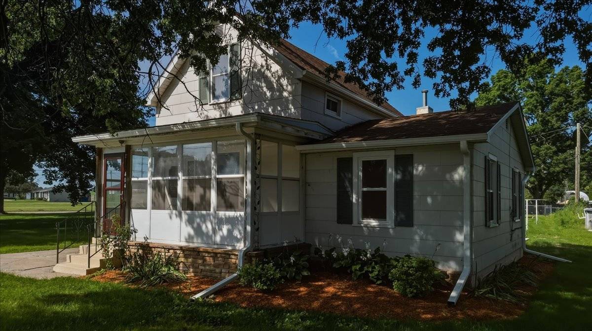 404 East ST, Prophetstown, IL 61277