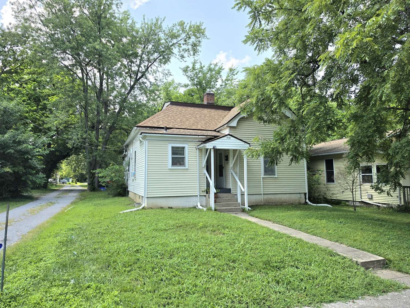 508 N Michaels ST, Carbondale, IL 62901