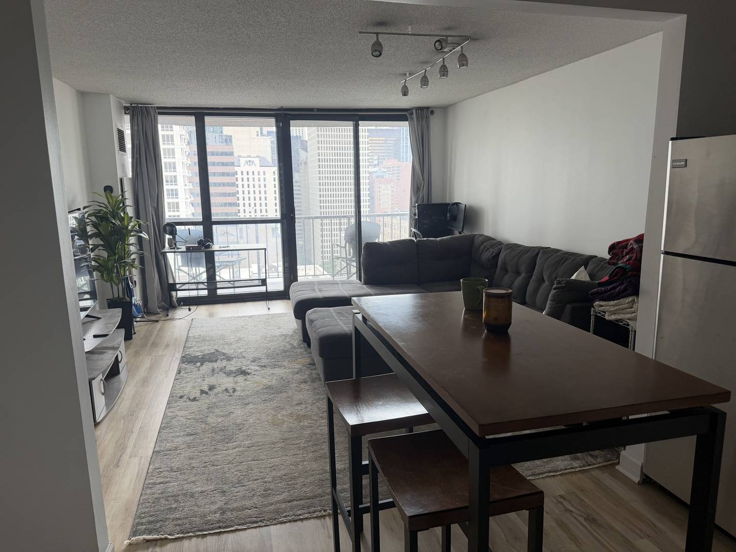 10 E Ontario ST #2012, Chicago, IL 60611