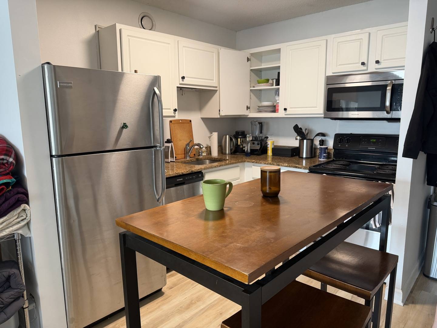 10 E Ontario ST #2012, Chicago, IL 60611