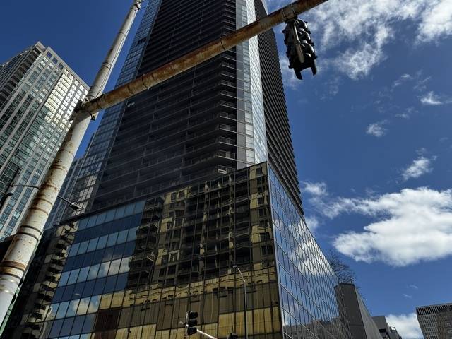 10 E Ontario ST #2012, Chicago, IL 60611
