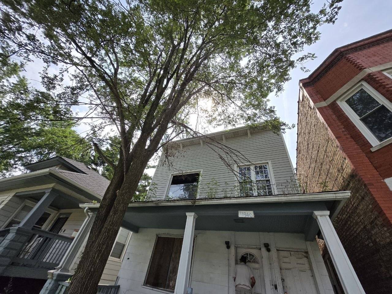 11940 S Wallace ST, Chicago, IL 60628
