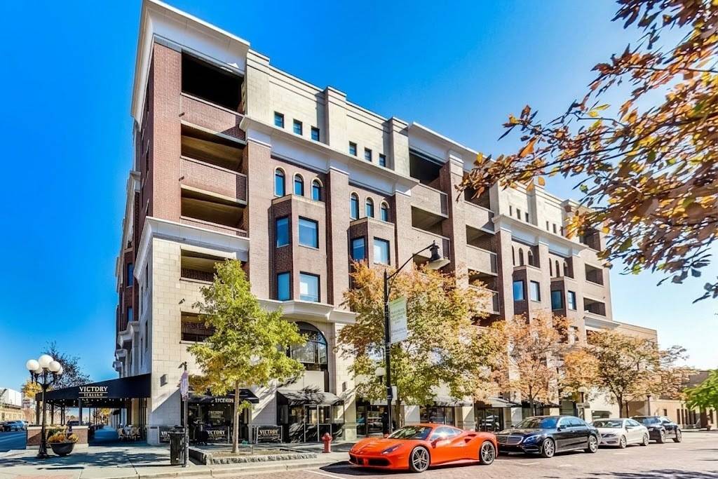 110 S Marion ST #201, Oak Park, IL 60302