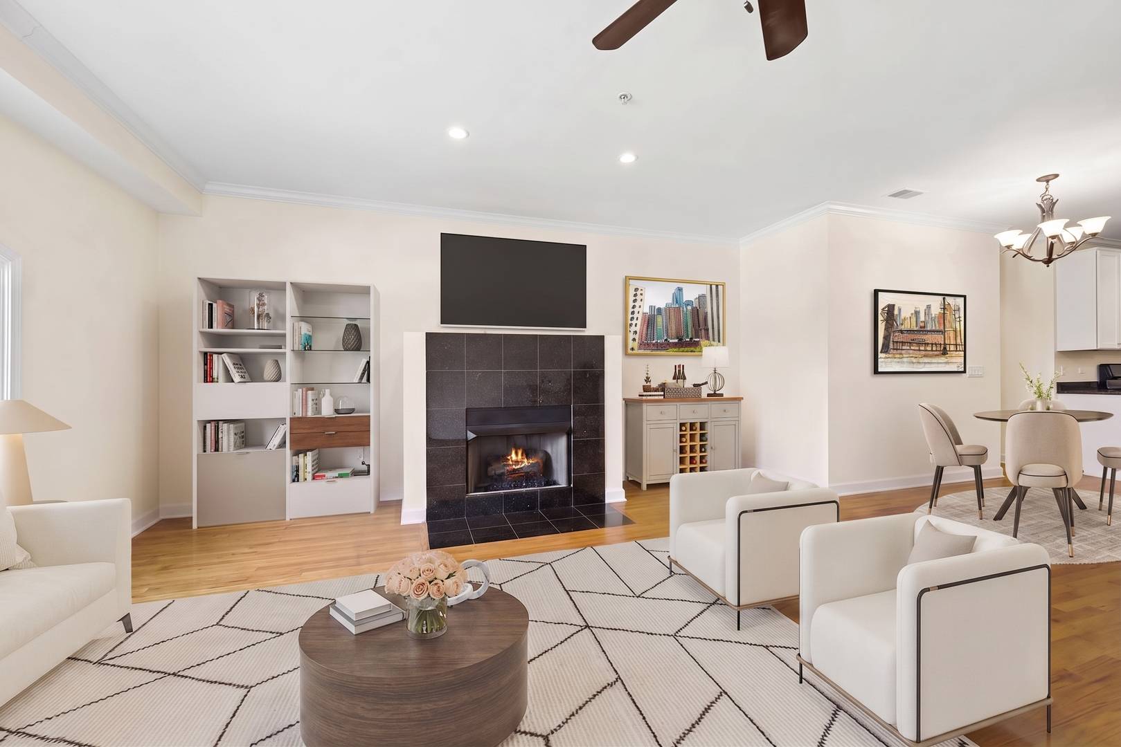 110 S Marion ST #201, Oak Park, IL 60302