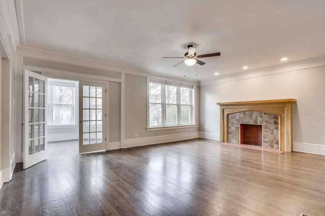 1209 E Madison Park BLVD, Chicago, IL 60615