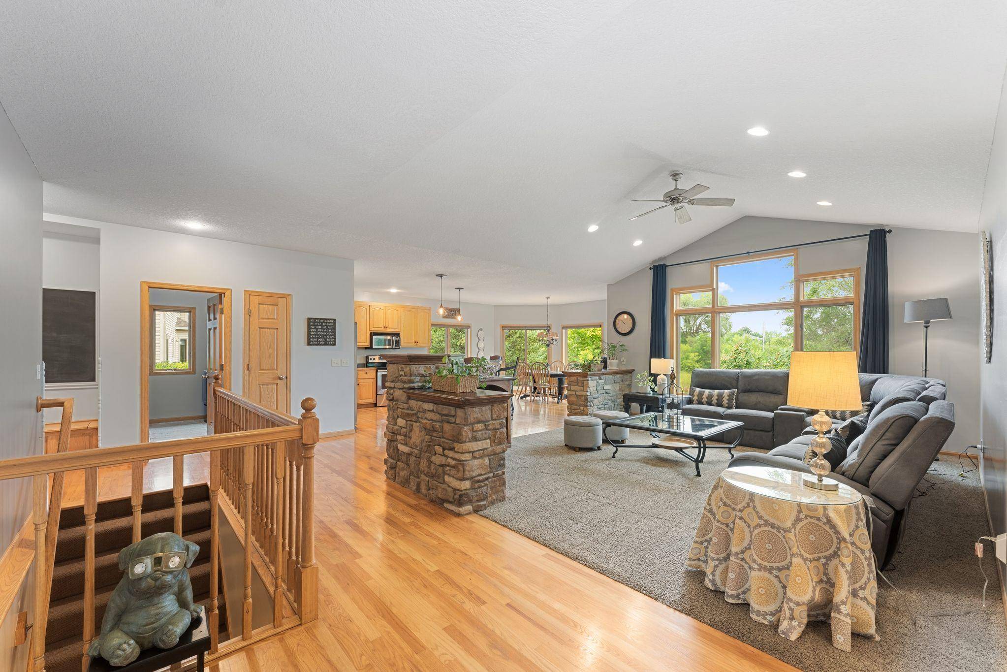 1678 Hunters TRL, Centerville, MN 55038