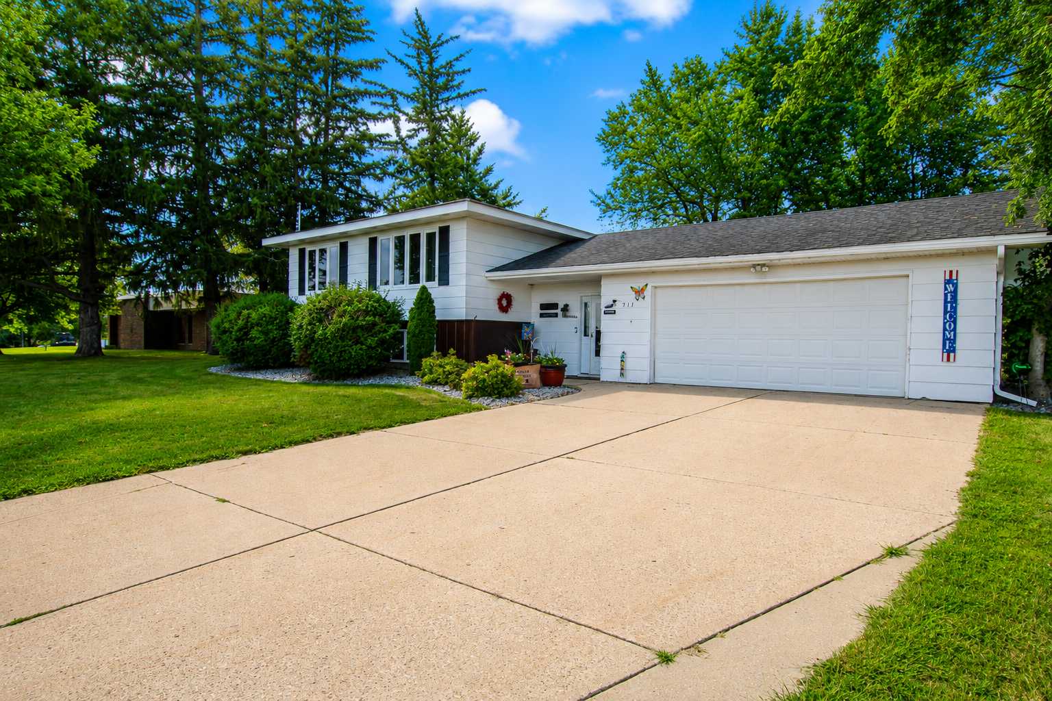 913 1st AVE SE, Long Prairie, MN 56347