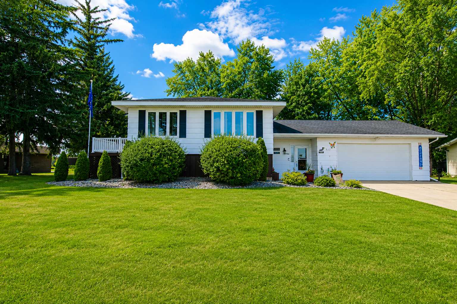 913 1st AVE SE, Long Prairie, MN 56347