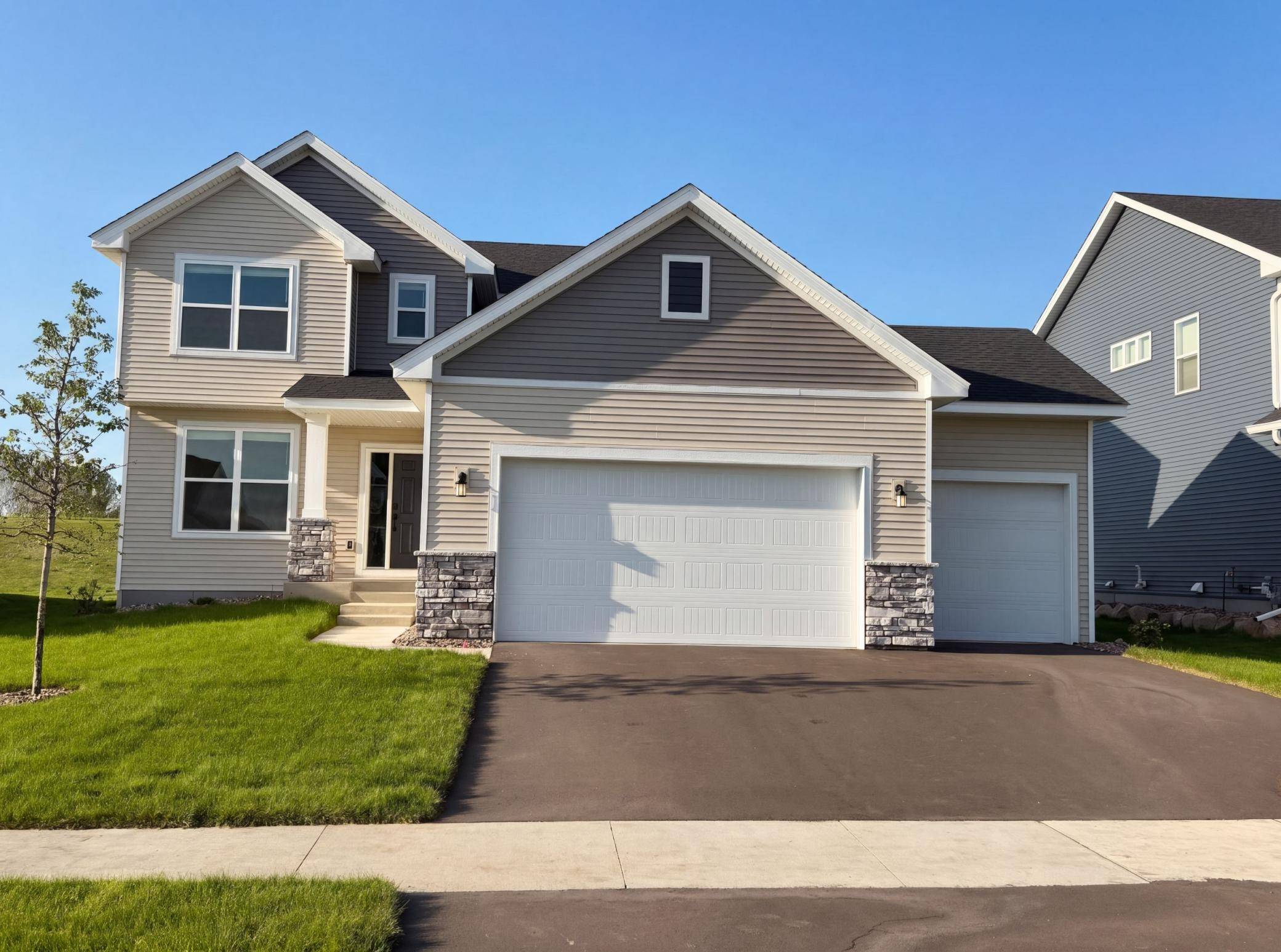1577 Upper 141st ST E, Rosemount, MN 55068