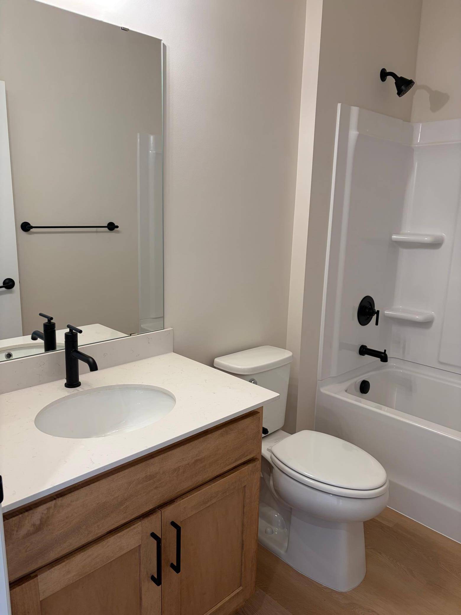 8167 Haywood DR, Lino Lakes, MN 55014