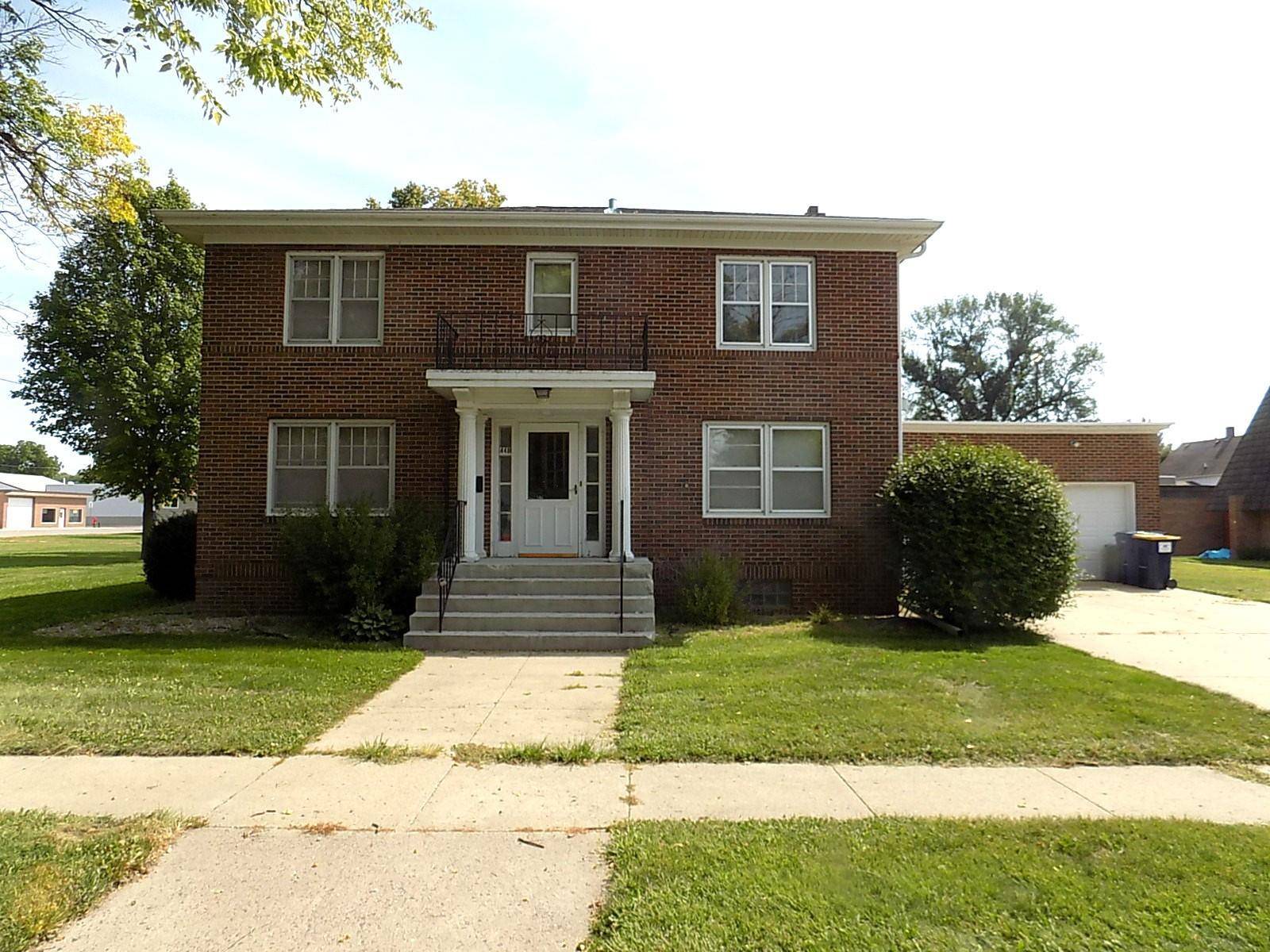 440 6th ST, Lafayette, MN 56054