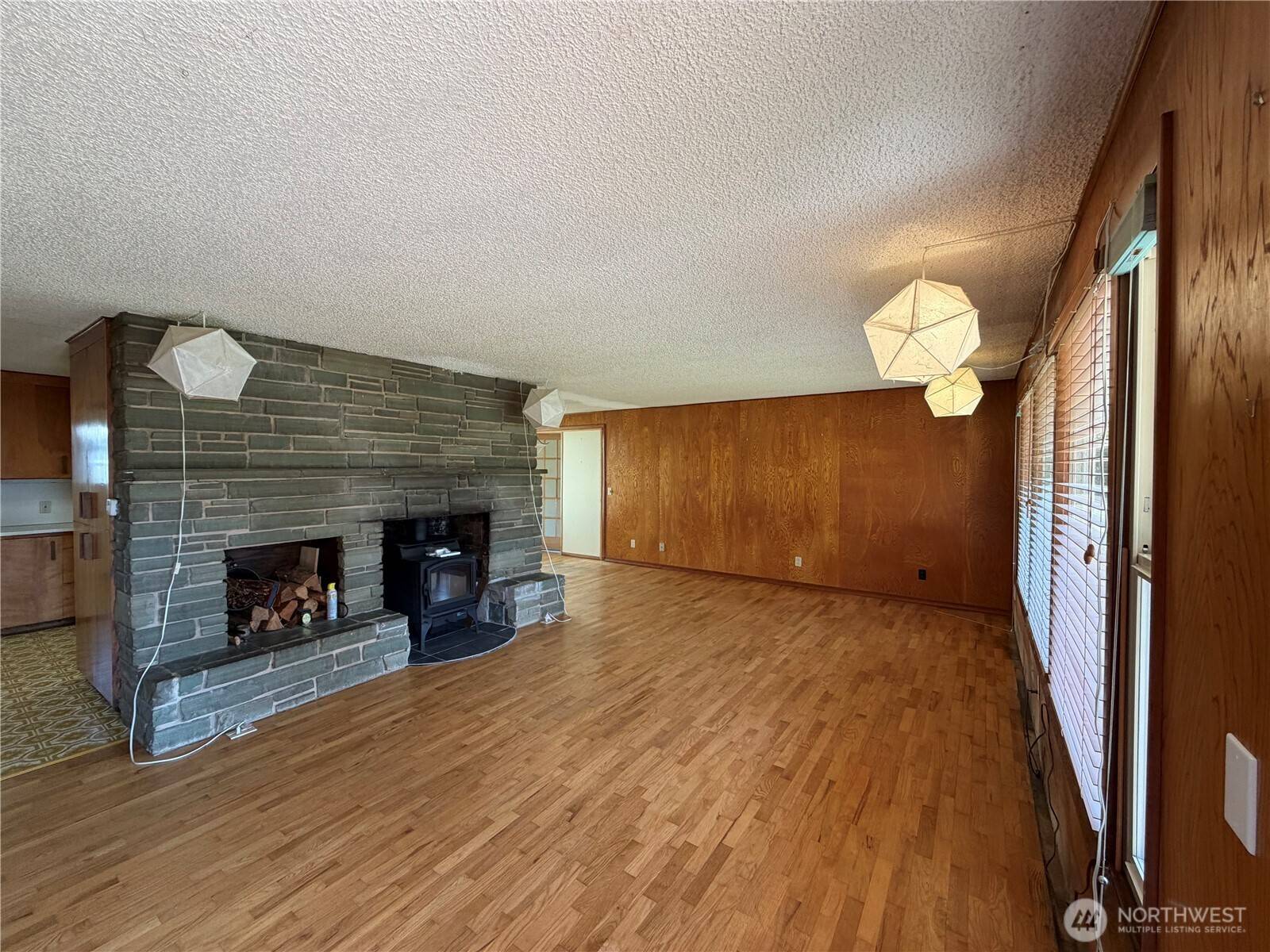 821 Danielson RD, Forks, WA 98331