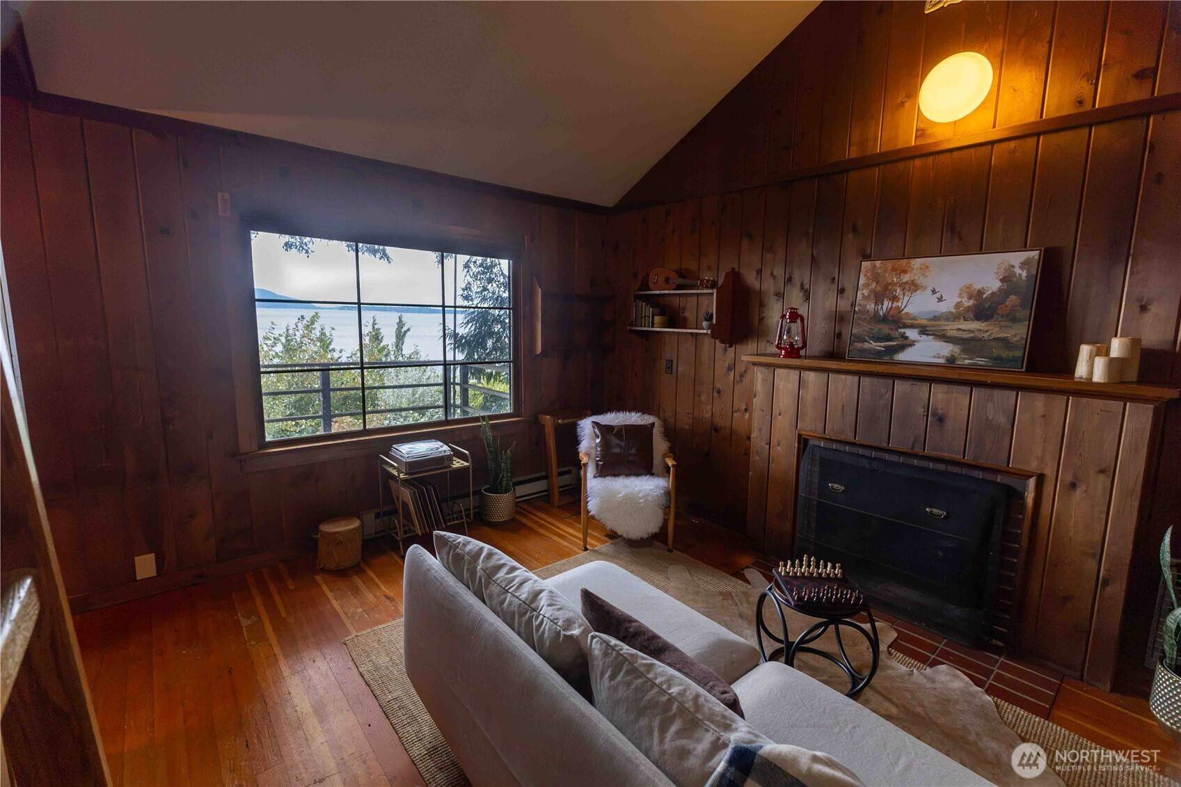 1083 Chuckanut DR, Bellingham, WA 98229