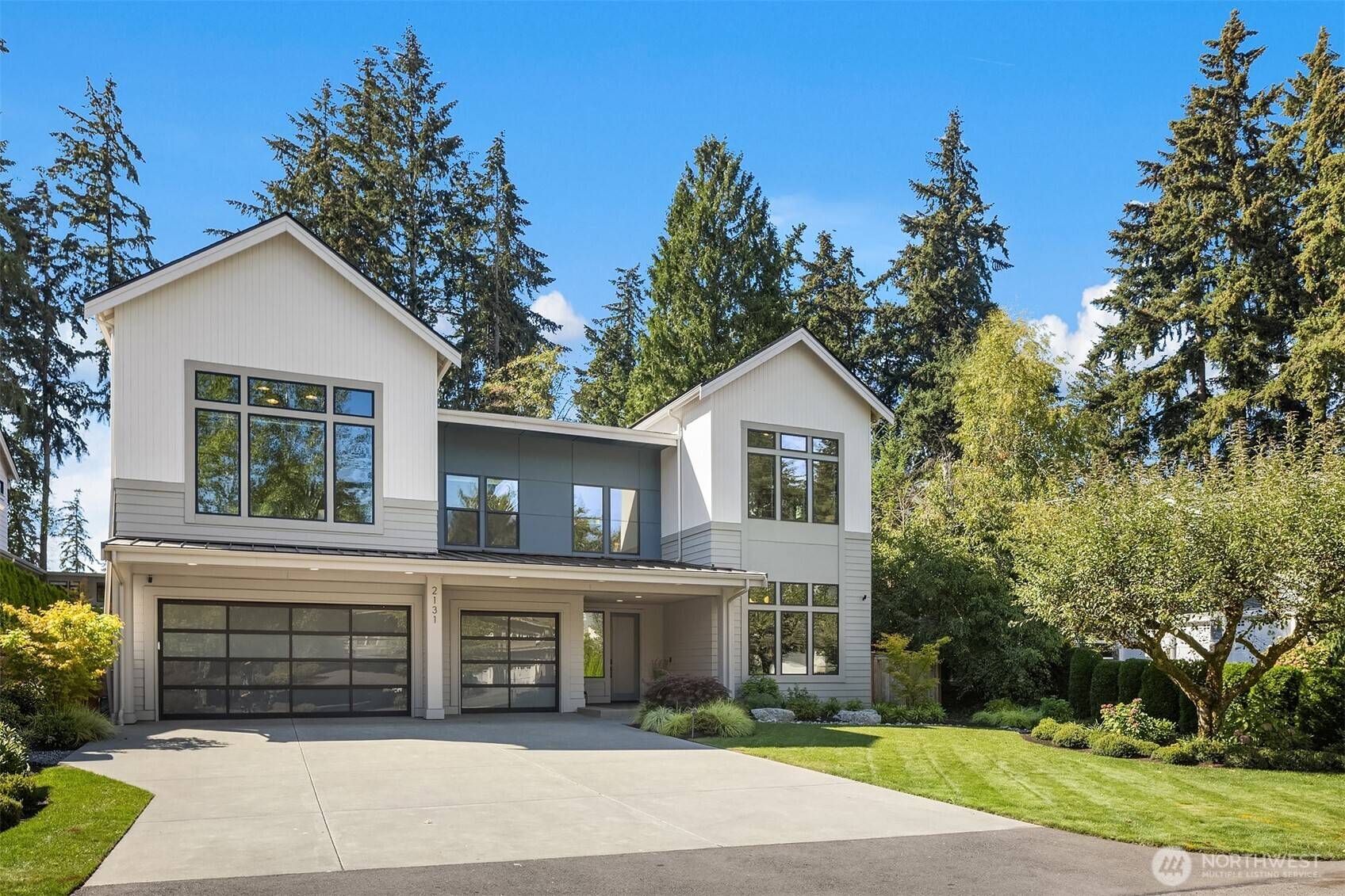 2131 104th PL SE, Bellevue, WA 98004