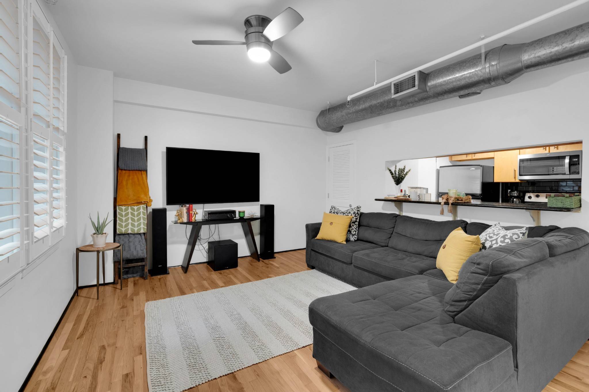 700 Church St #208, Nashville, TN 37203