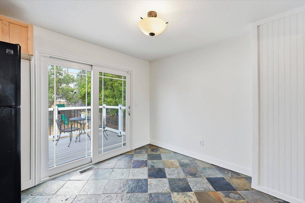 723 E 38th Ave, Spokane, WA 99203
