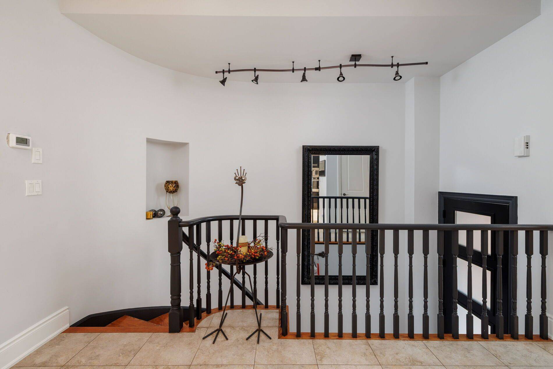 120 Bronte RD #7, Oakville, ON L6L 3C1