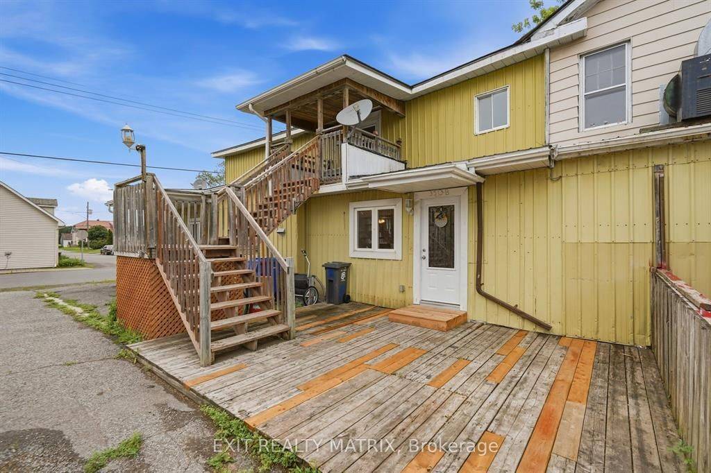 350 St Philippe ST, Alfred And Plantagenet, ON K0B 1A0