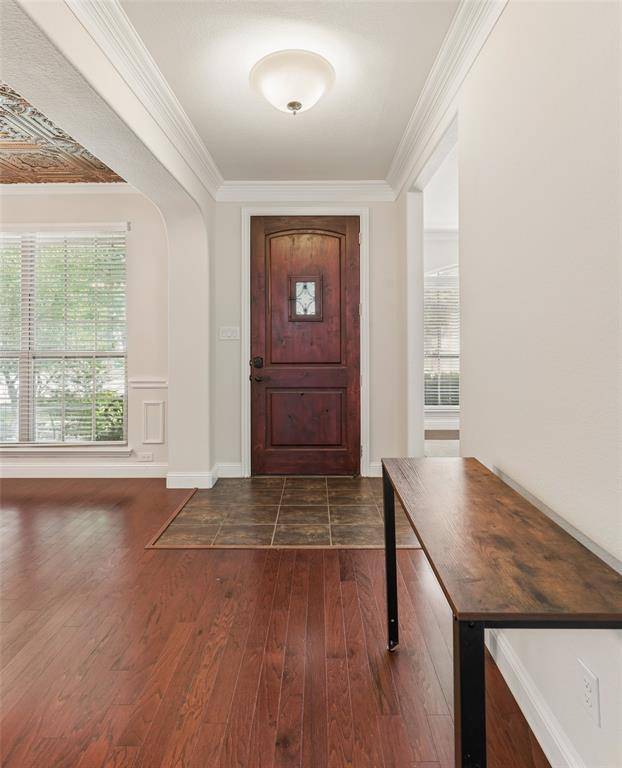 1374 Sandhurst Drive, Roanoke, TX 76262