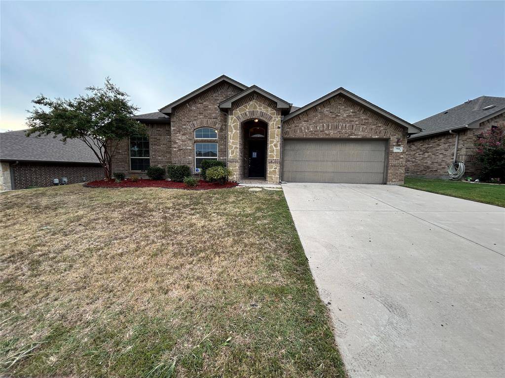7908 Wilson Cliff Court, White Settlement, TX 76108