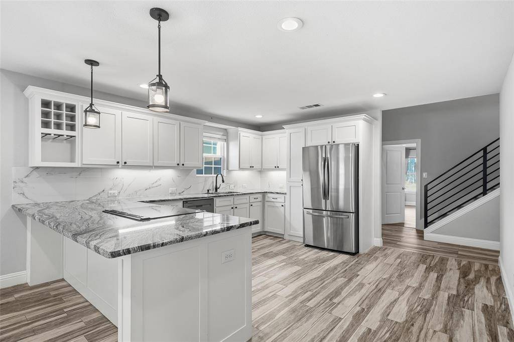 1319 Lansford Avenue, Dallas, TX 75224