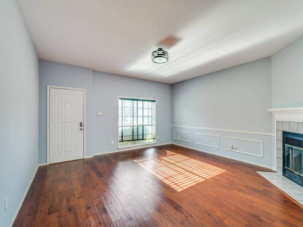 5520 Creekridge Drive, Arlington, TX 76018