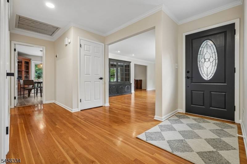 14 Burlington Rd, Berkeley Heights Twp., NJ 07974