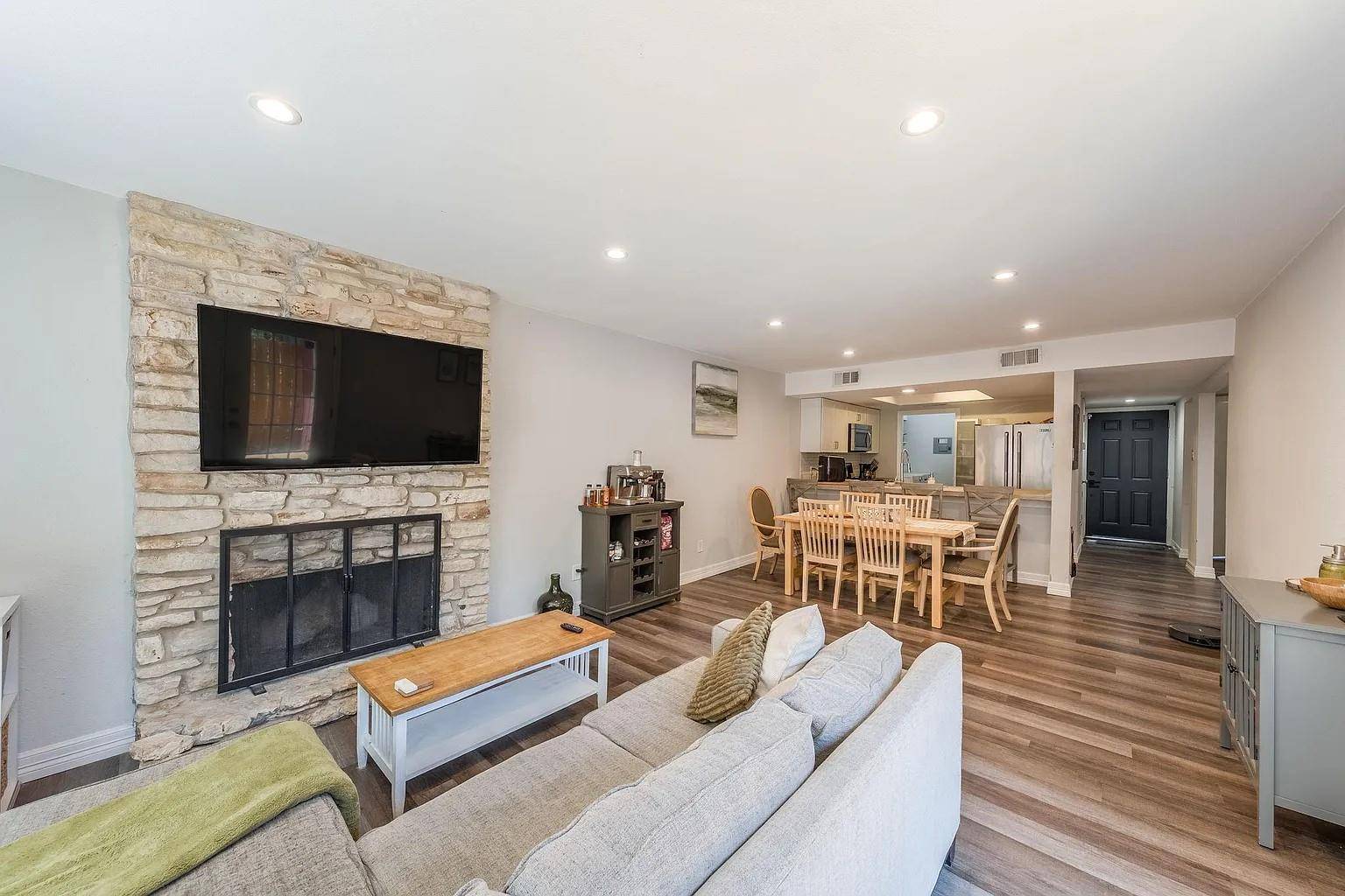 4807 Yucca Hill DR, Austin, TX 78744