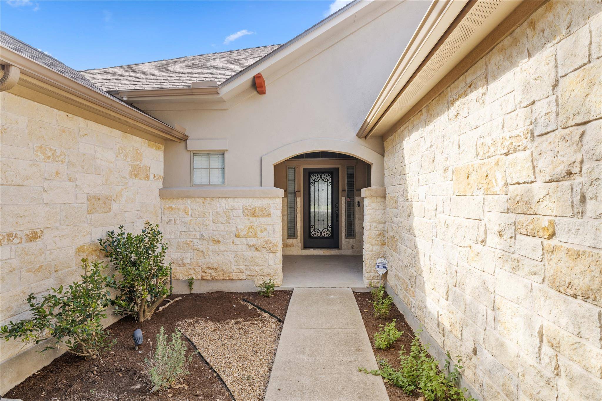 250 Maeves WAY, Austin, TX 78737