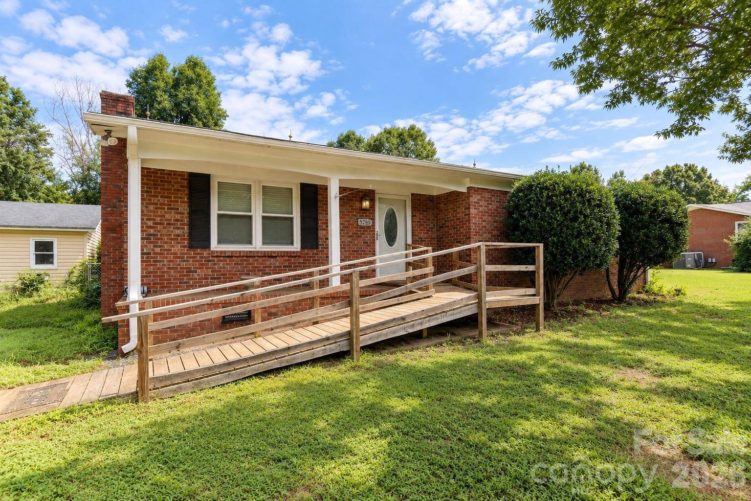 9289 Fisher RD, Rockwell, NC 28138