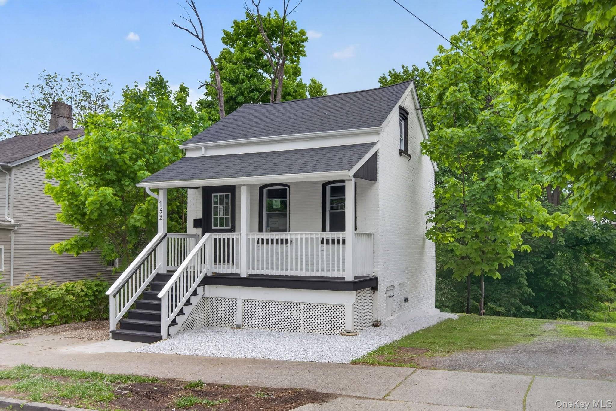 152 N Clinton ST, Poughkeepsie, NY 12601