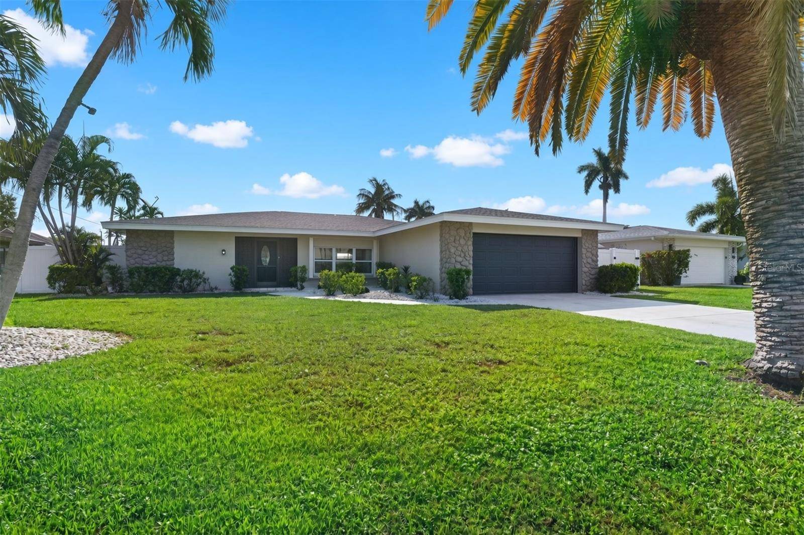 5349 COBALT CT, Cape Coral, FL 33904